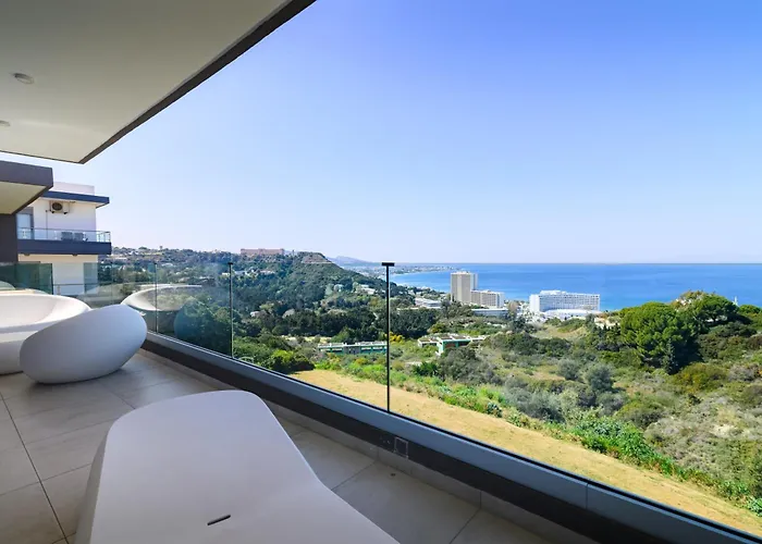 Aquarama Pool - Orion